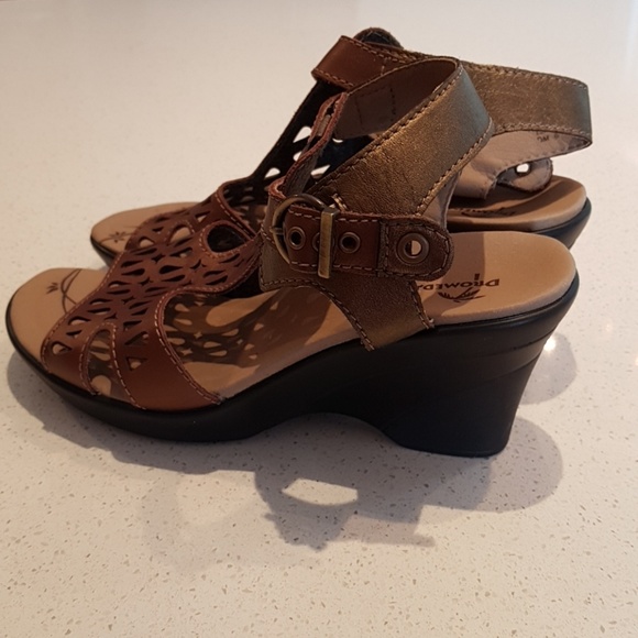 Dromedaris Wedge Sandals - Picture 4 of 8